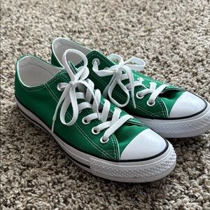 Converse Canvas Sneakers Green Low-Top Unisex women’s 8 men’s 6.